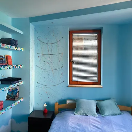 Artists Apartament *