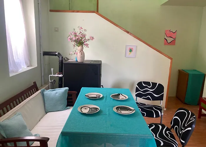 Artists Apartament *